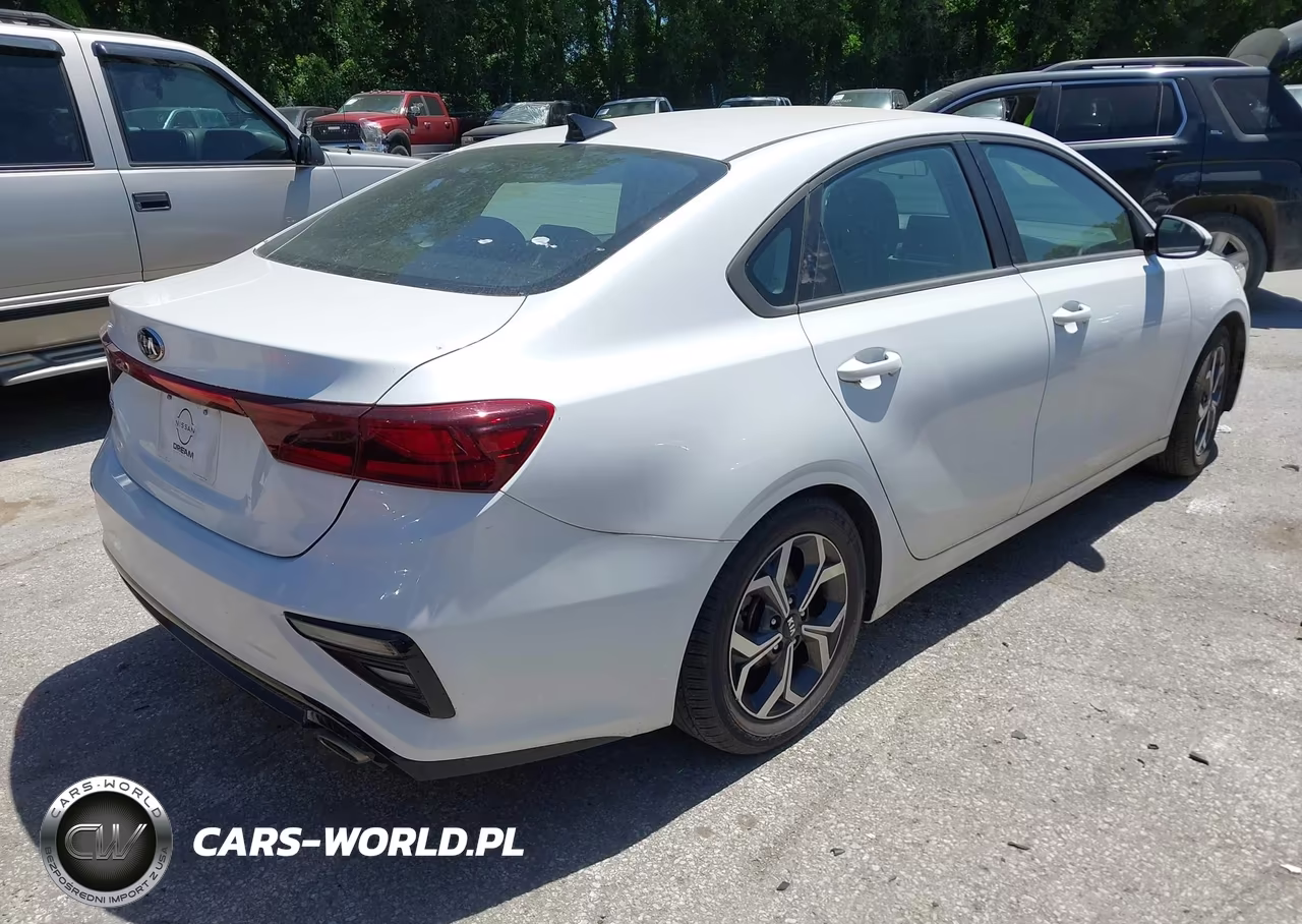 2021 Kia Forte Lxs VIN:3KPF24AD7ME336822 - 4