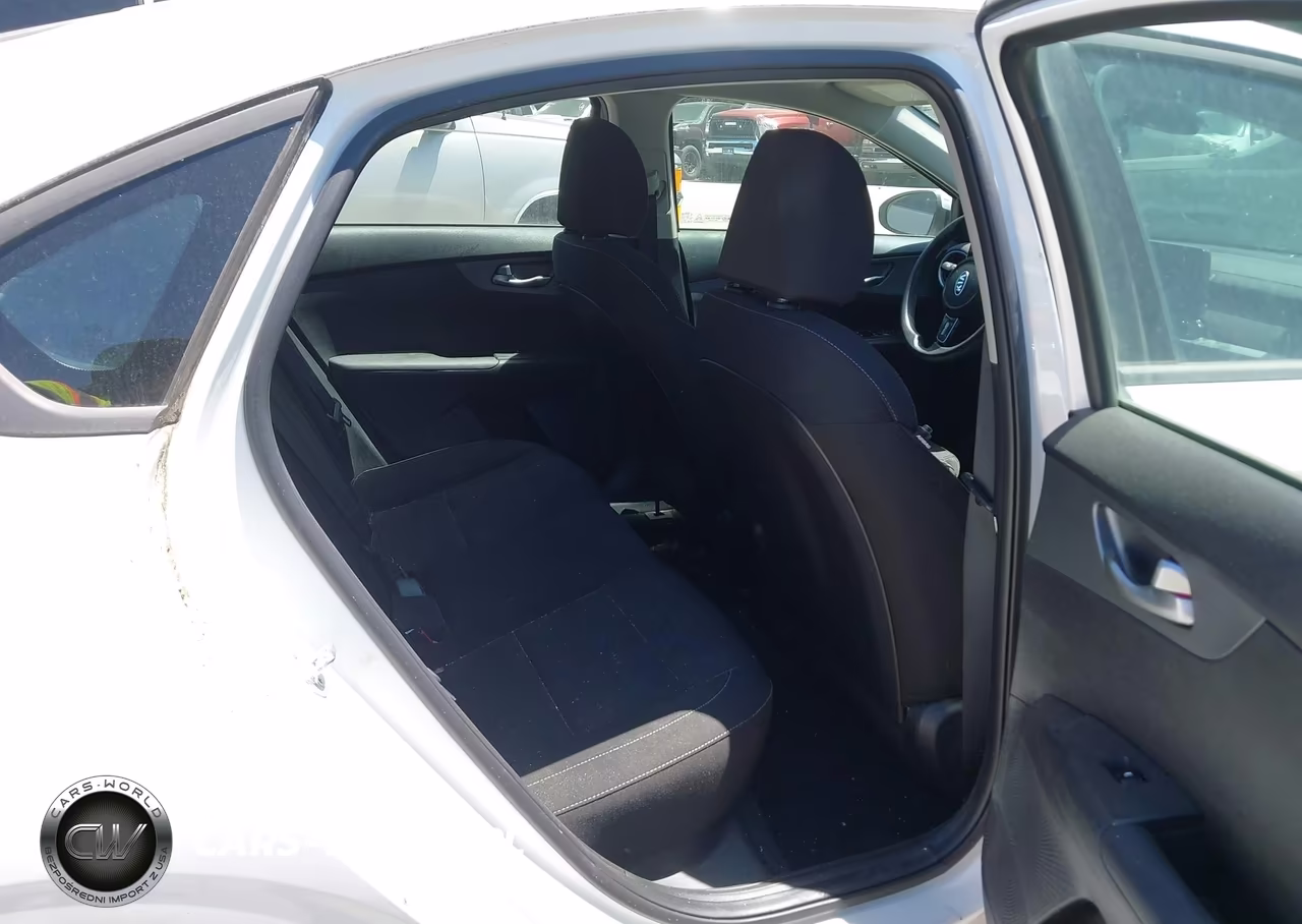 2021 Kia Forte Lxs VIN:3KPF24AD7ME336822 - 8