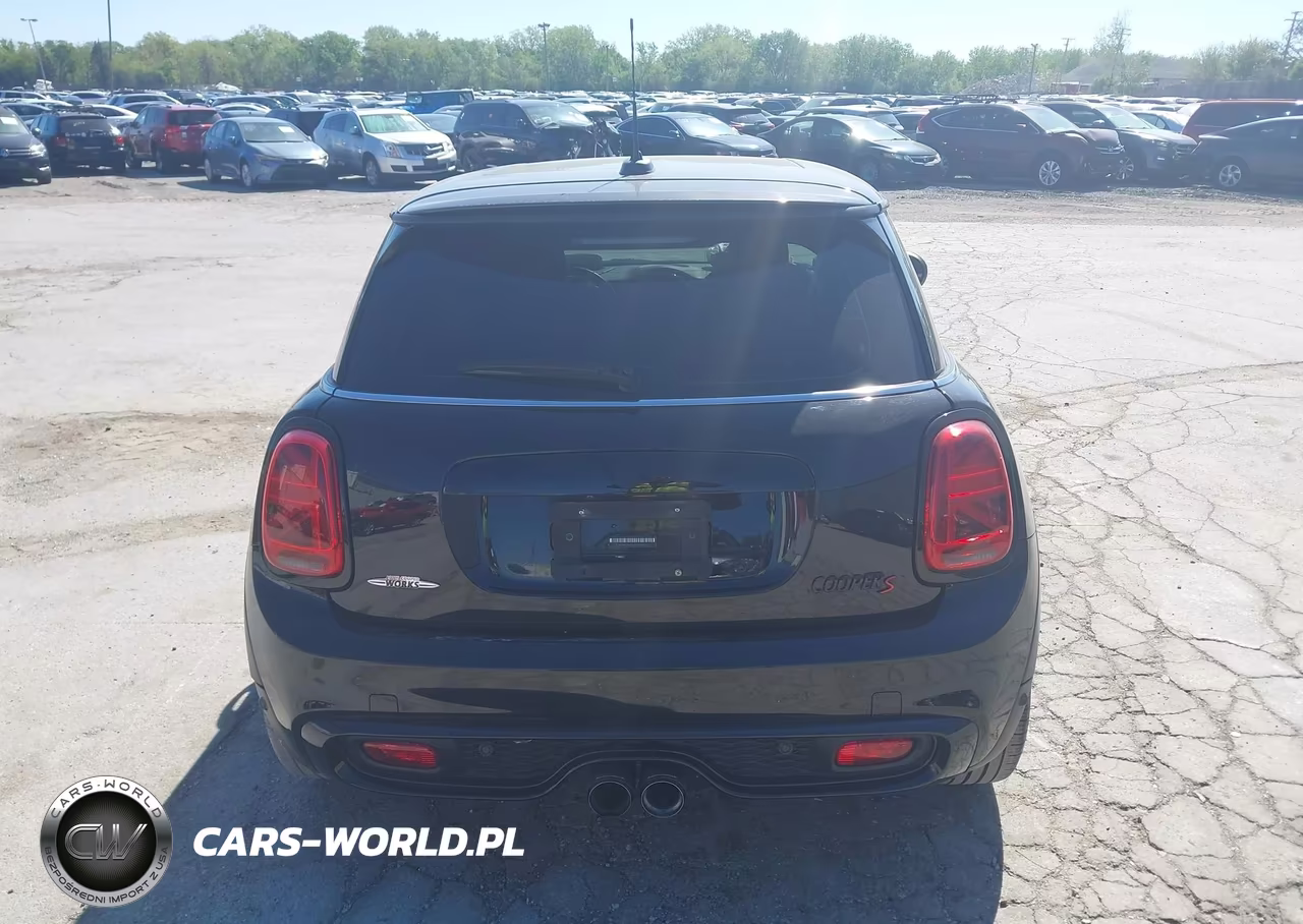 2019 Mini Hardtop Cooper S VIN:WMWXP7C53K2A54300 - 16