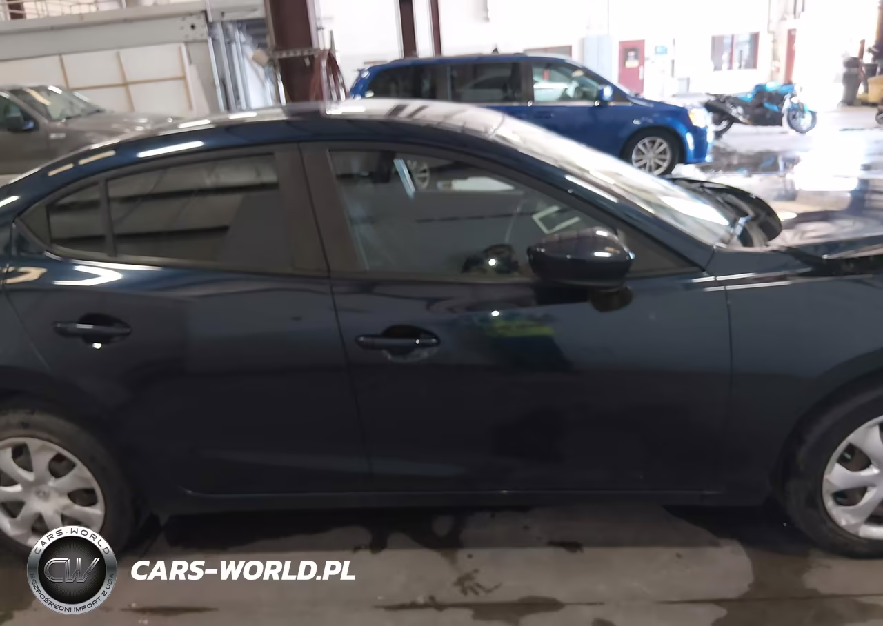 2018 Mazda Mazda3 Sport VIN:3MZBN1U75JM174133 - 12