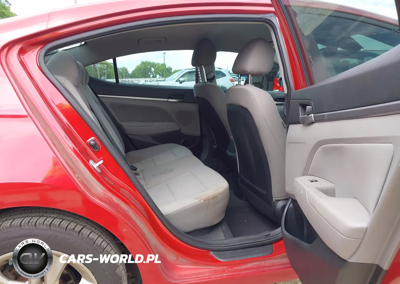 2019 Hyundai Elantra Sel VIN:5NPD84LF3KH408810 - 8