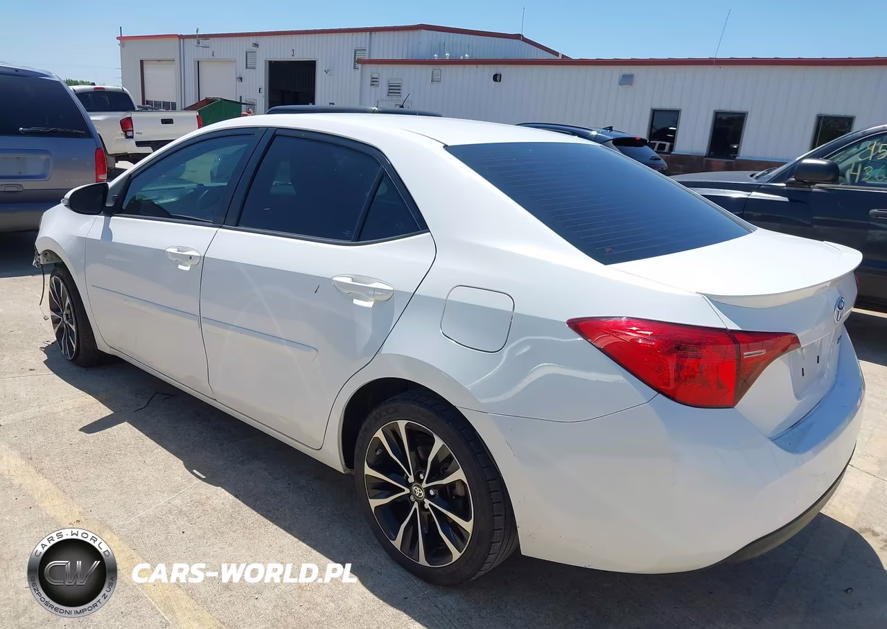 2019 Toyota Corolla Se VIN:5YFBURHE5KP873463 - 3