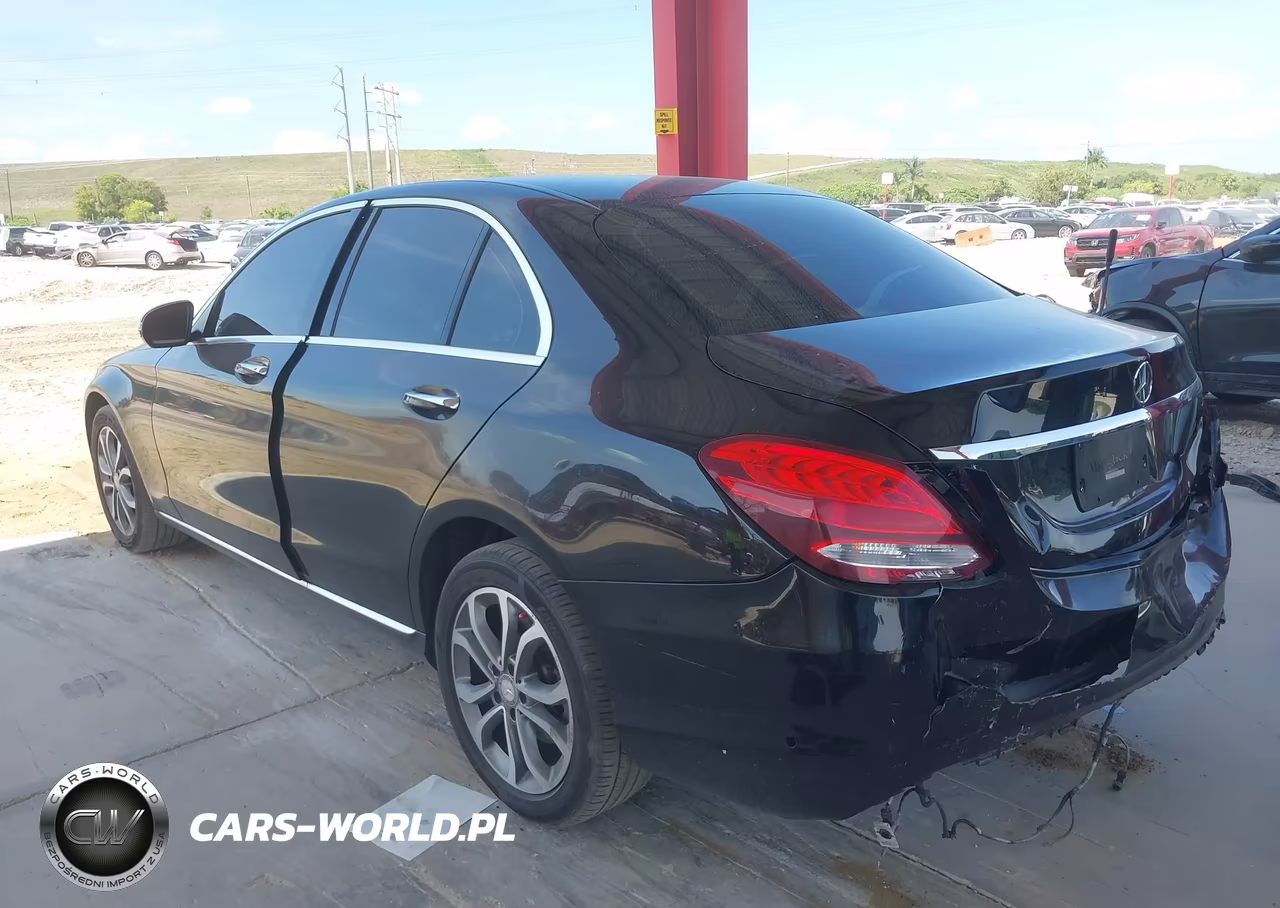 2015 Mercedes-Benz C 300 4Matic VIN:55SWF4KB1FU042278 - 3