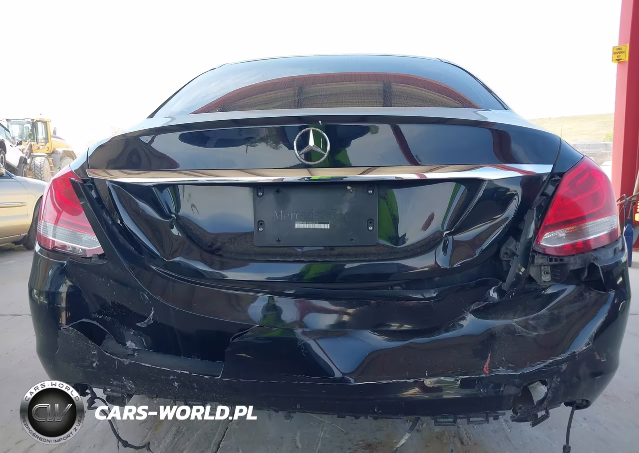 2015 Mercedes-Benz C 300 4Matic VIN:55SWF4KB1FU042278 - 6