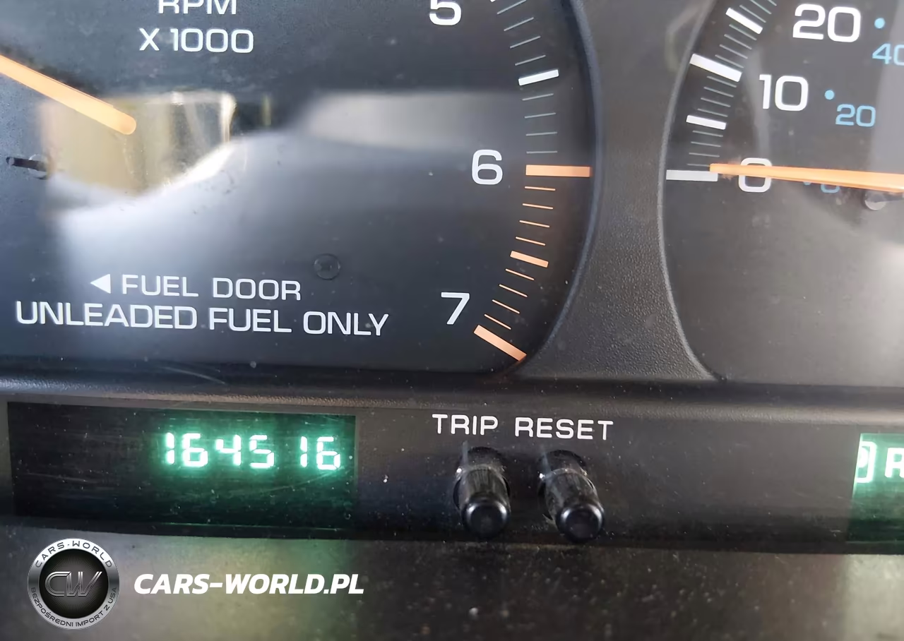 1999 Dodge Grand Caravan Se VIN:2B4GP44G7XR202419 - 16