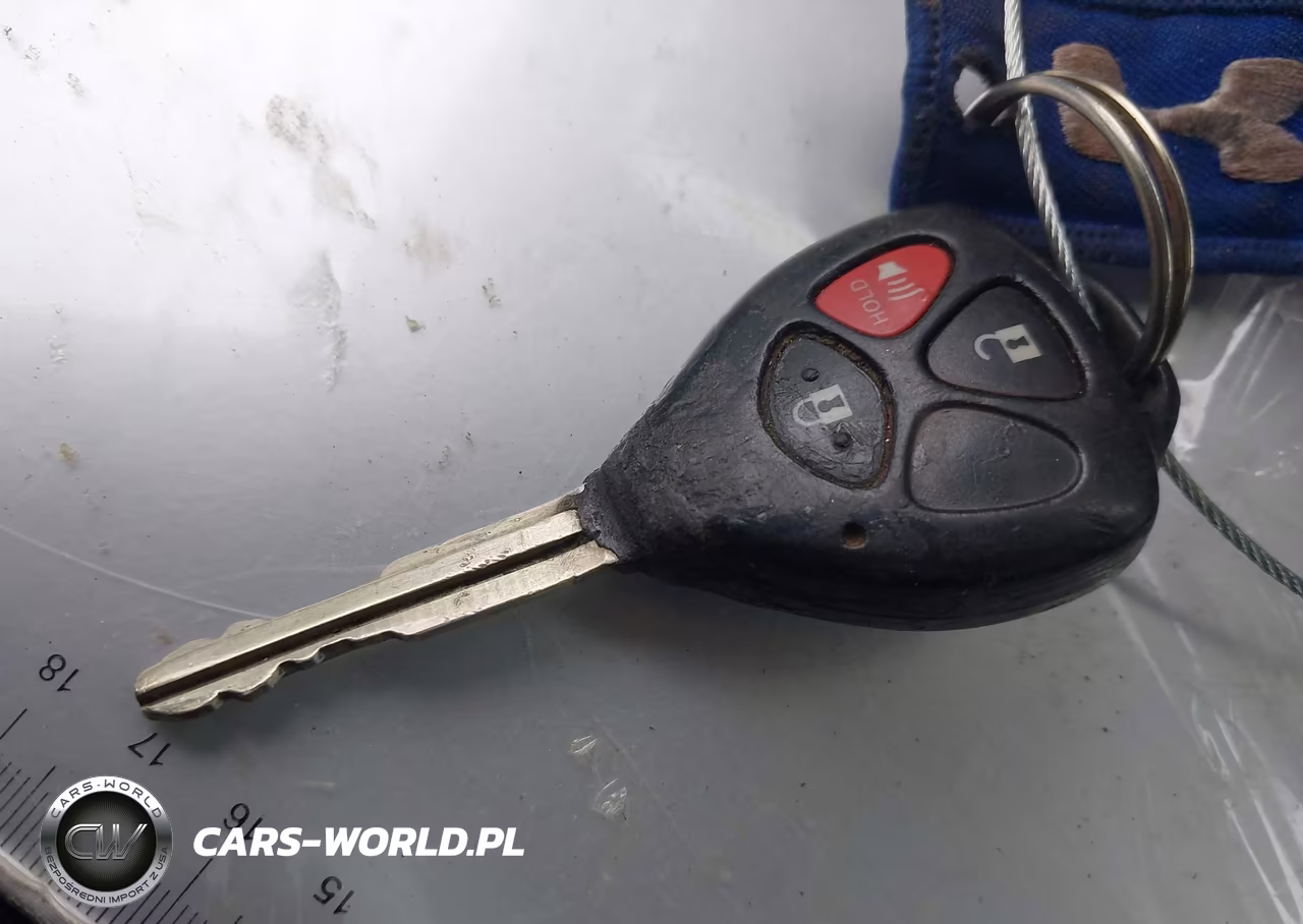 2011 Scion Tc VIN:JTKJF5C74B3009013 - 11