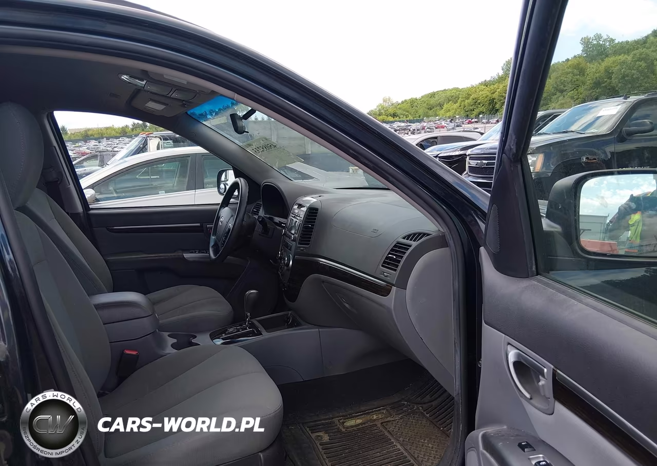 2012 Hyundai Santa Fe Gls VIN:5XYZGDAB7CG169201 - 5