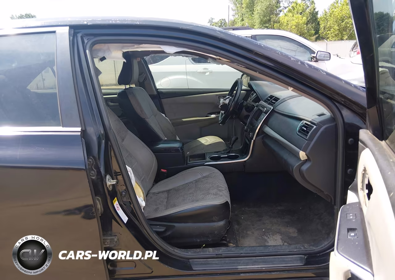 2017 Toyota Camry Se VIN:4T1BF1FK3HU700228 - 5