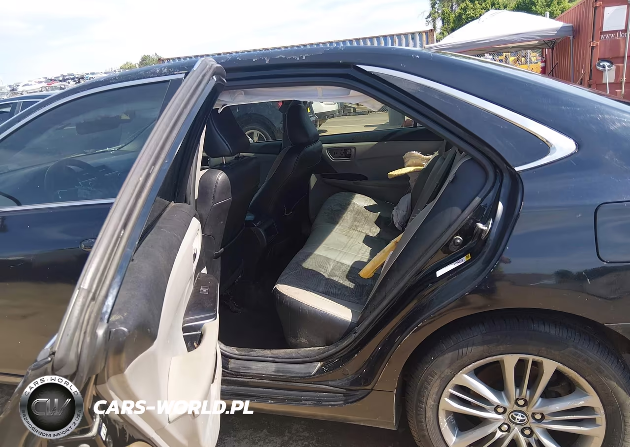 2017 Toyota Camry Se VIN:4T1BF1FK3HU700228 - 8