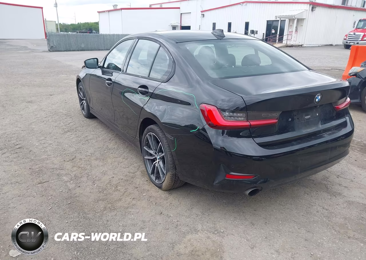 2019 BMW 330I xDrive VIN:WBA5R7C55KFH22477 - 3