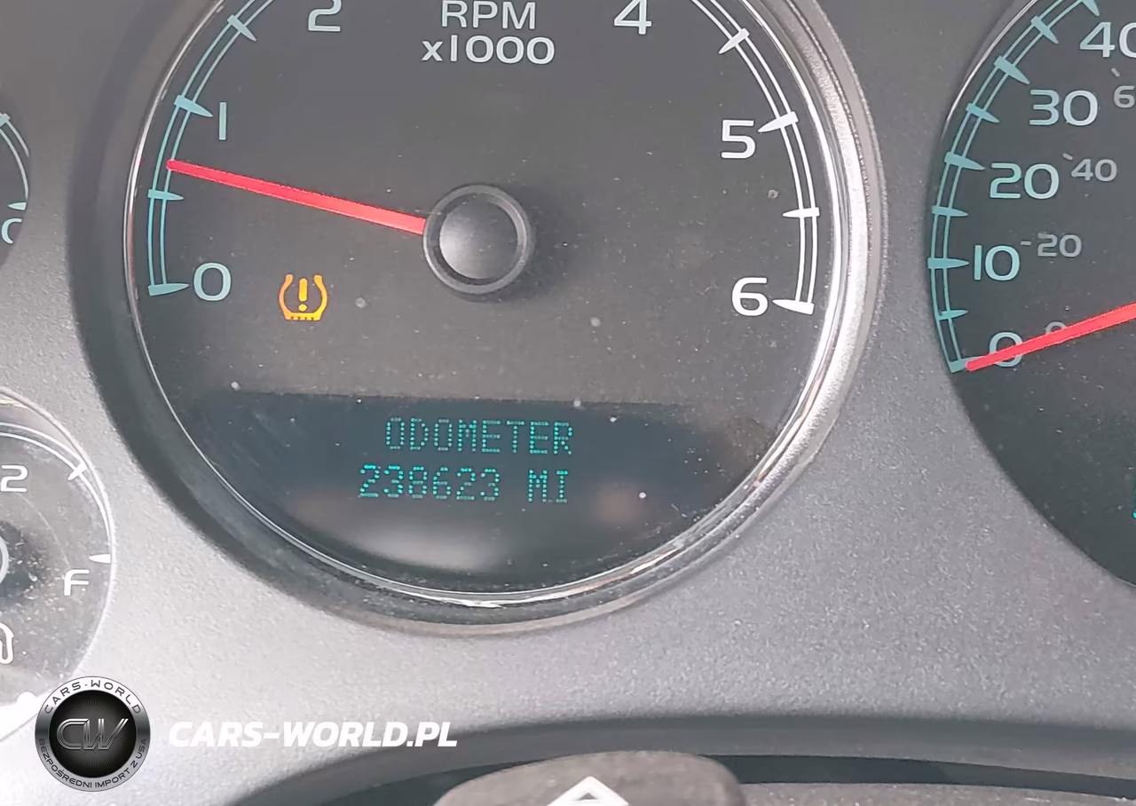 2008 Chevrolet Suburban 1500 Lt VIN:3GNFC16048G225325 - 15