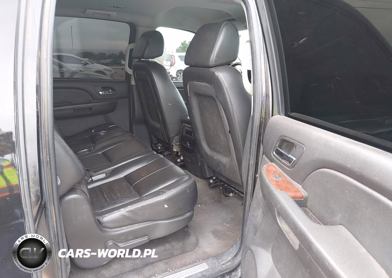 2008 Chevrolet Suburban 1500 Lt VIN:3GNFC16048G225325 - 8