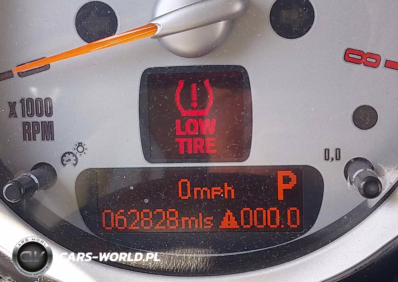 2010 MINI COOPER VIN:WMWMF3C5XATZ66863 - 15