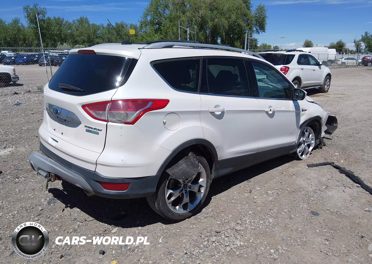 2015 Ford Escape Titanium VIN:1FMCU0J93FUA63170 - 4