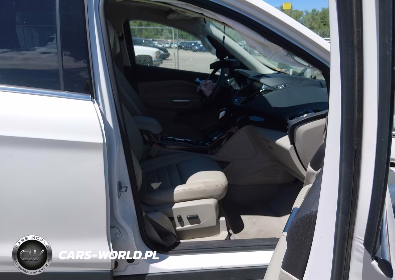 2015 Ford Escape Titanium VIN:1FMCU0J93FUA63170 - 5