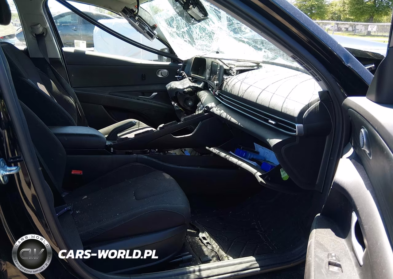 2025 Hyundai Elantra Se VIN:KMHLL4DG9SU873613 - 5