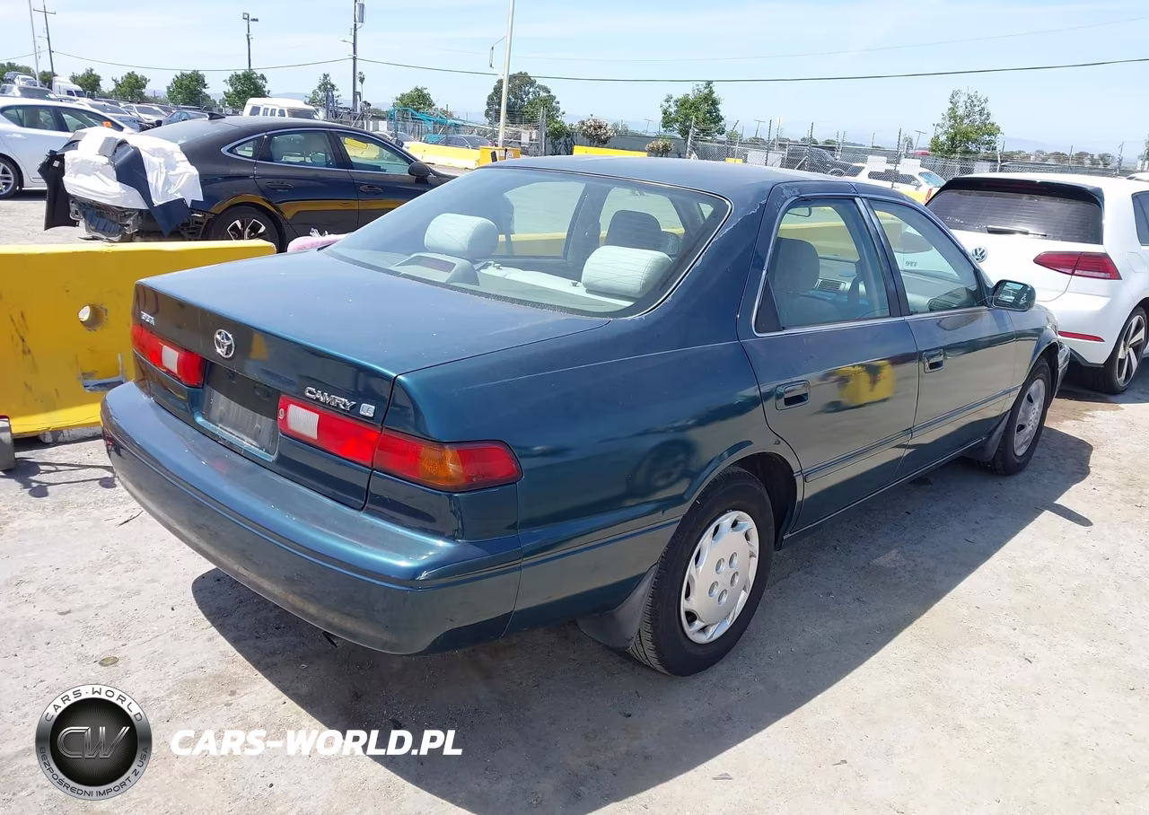 1997 Toyota Camry Le VIN:4T1BG22K3VU182416 - 4
