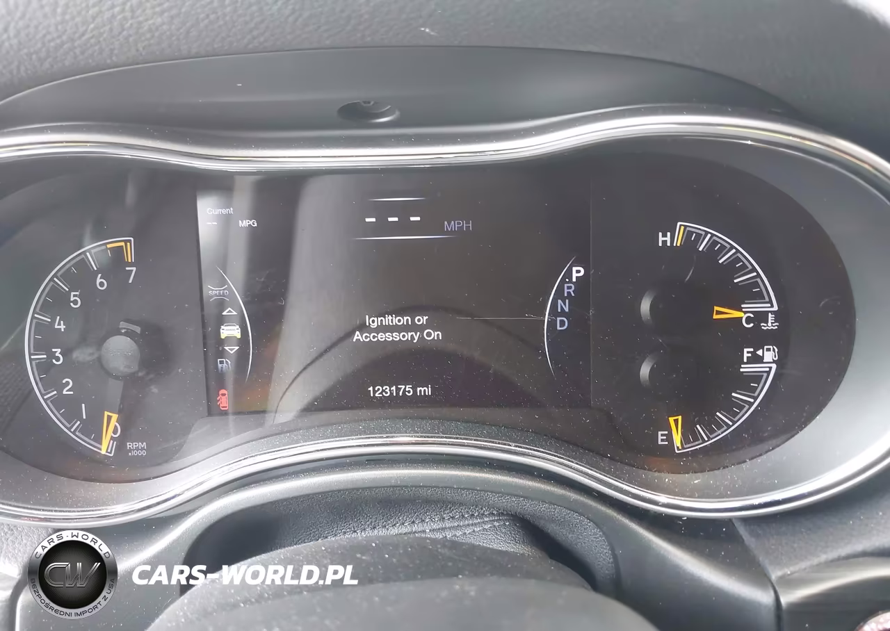 2019 Jeep Grand Cherokee Laredo E 4X4 VIN:1C4RJFAG6KC793177 - 7