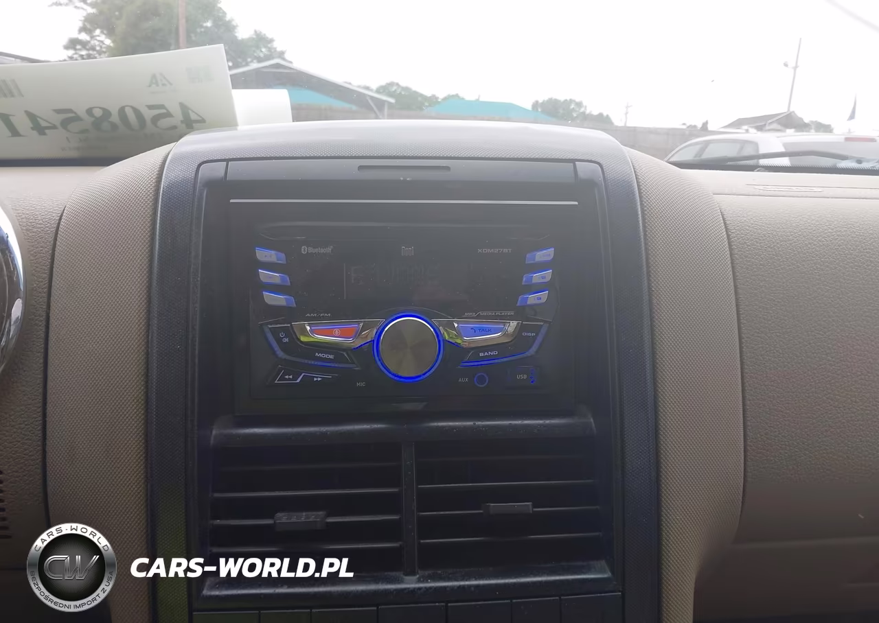 2007 Ford Explorer Xlt VIN:1FMEU63E17UB65509 - 14