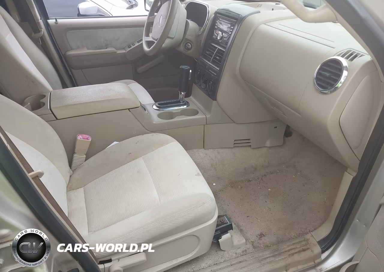 2007 Ford Explorer Xlt VIN:1FMEU63E17UB65509 - 5