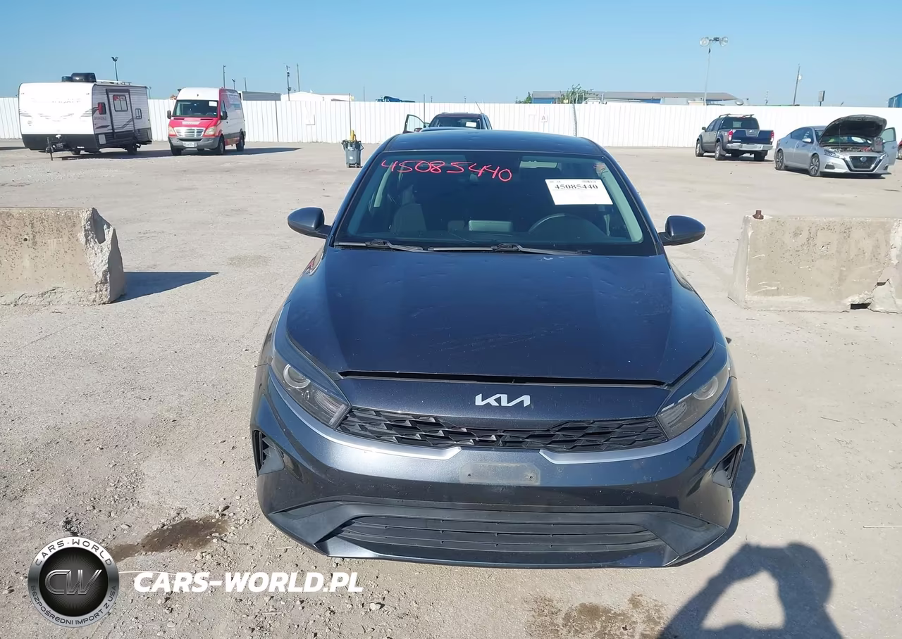 2022 Kia Forte Lxs VIN:3KPF24AD7NE478587 - 6