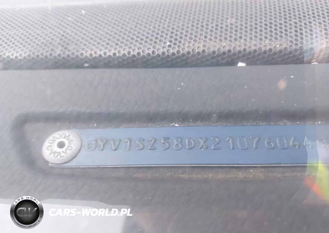 2002 Volvo V70 Xc VIN:YV1SZ58DX21076044 - 9