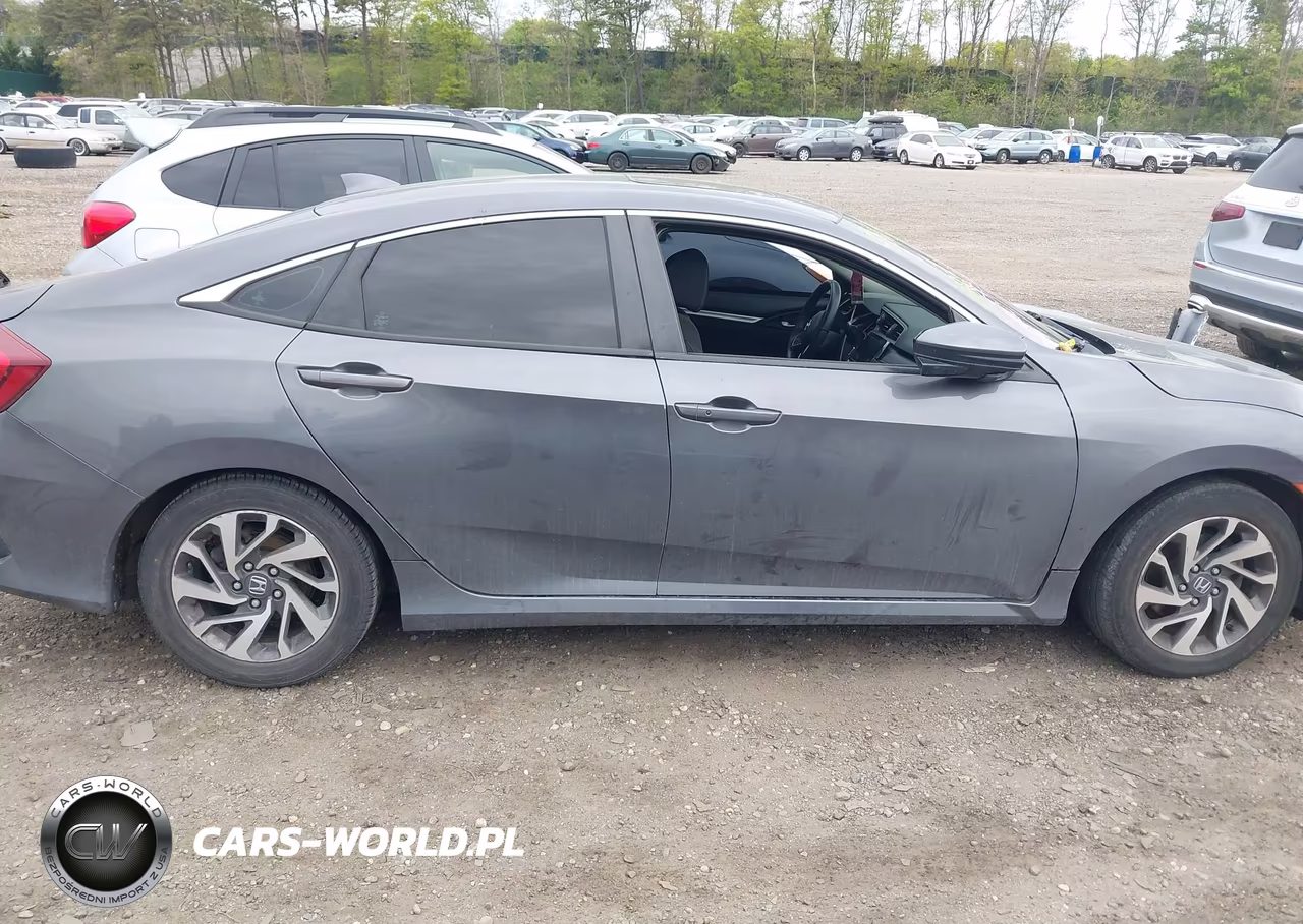 2018 Honda Civic Ex VIN:2HGFC2F73JH532911 - 13