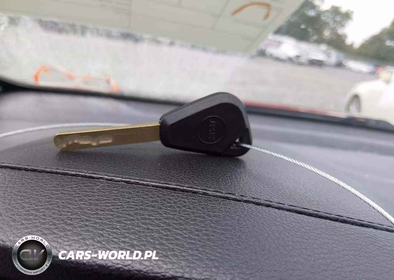 2019 Kia Forte S VIN:3KPF34AD2KE043811 - 11
