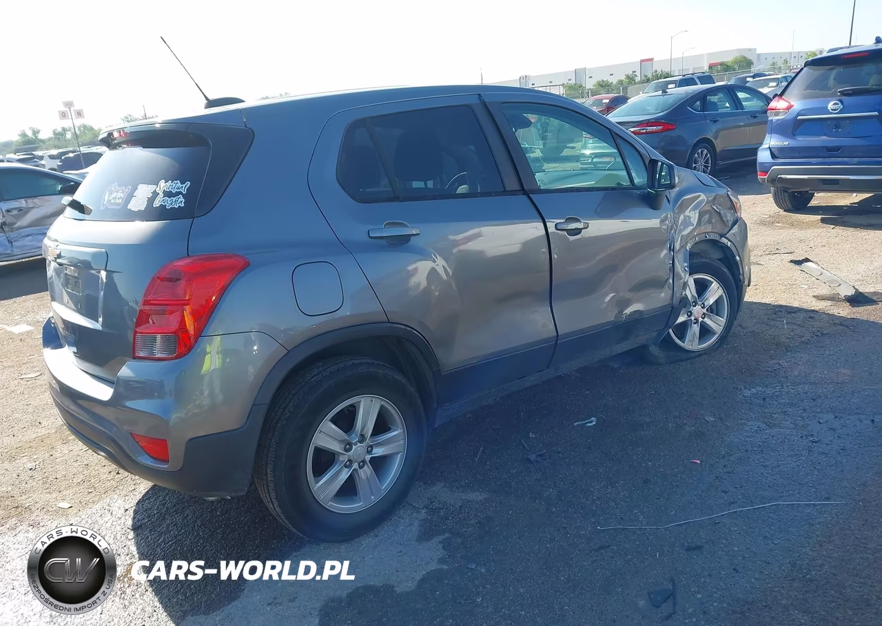 2020 Chevrolet Trax Fwd Ls VIN:3GNCJKSB8LL165961 - 4