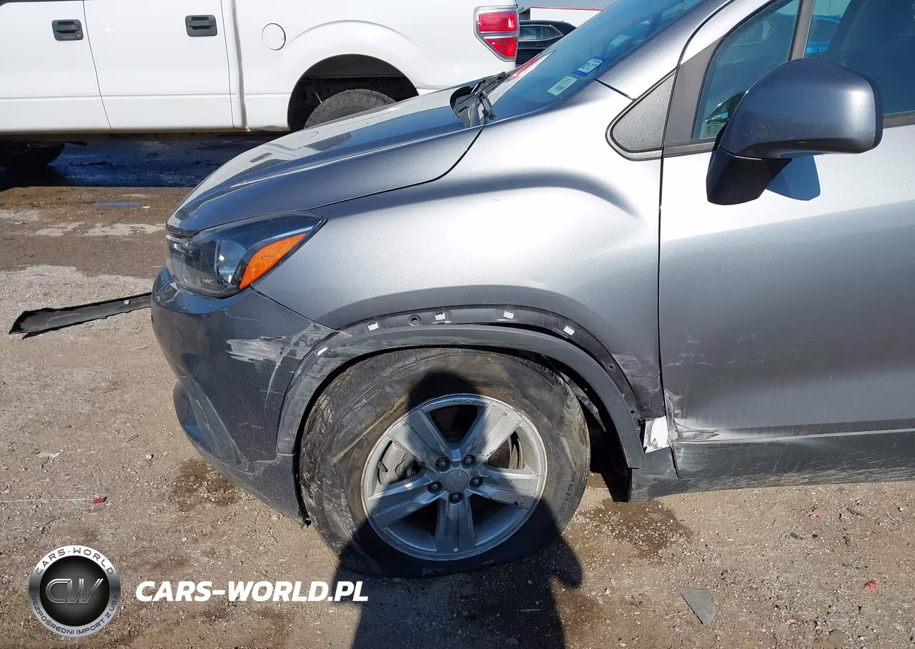 2020 Chevrolet Trax Fwd Ls VIN:3GNCJKSB8LL165961 - 6