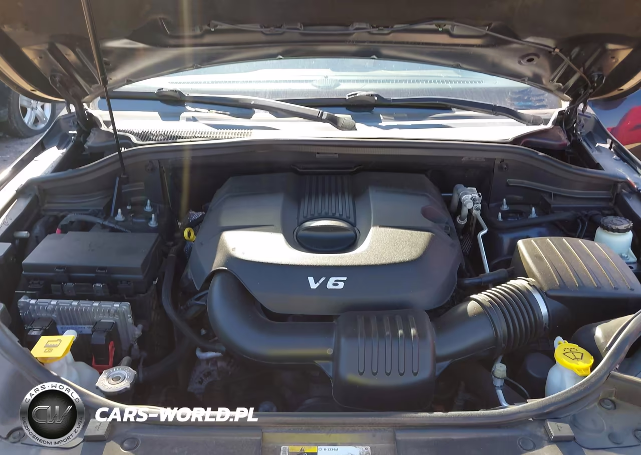 2015 Jeep Grand Cherokee Overland VIN:1C4RJECG0FC175592 - 10