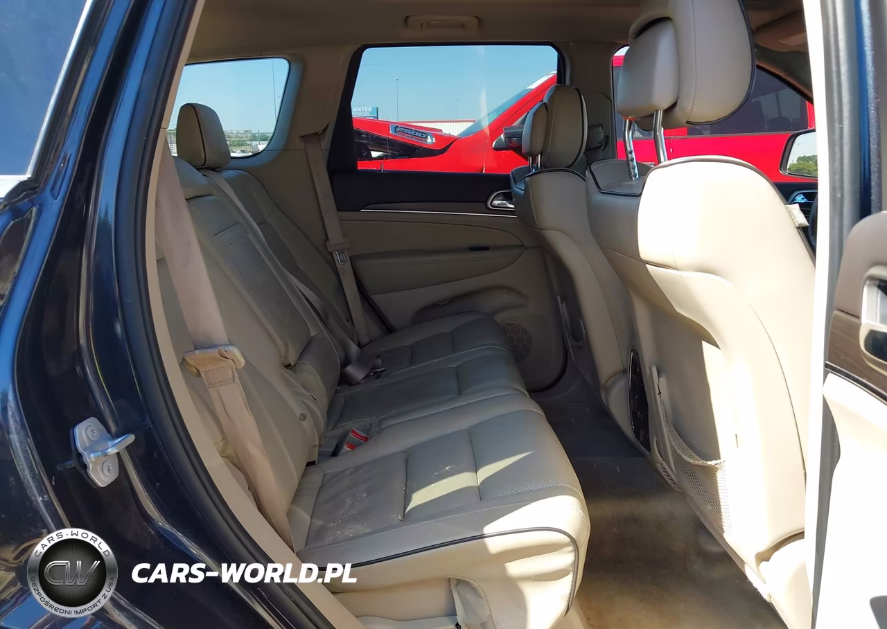 2015 Jeep Grand Cherokee Overland VIN:1C4RJECG0FC175592 - 8