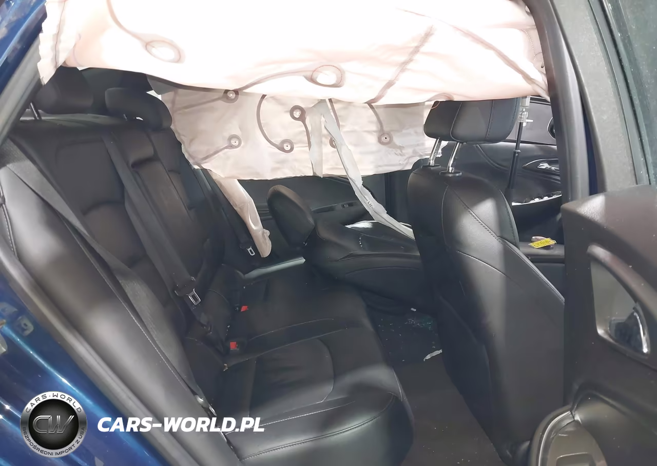 2019 Chevrolet Malibu Lt VIN:1G1ZD5ST5KF123673 - 8