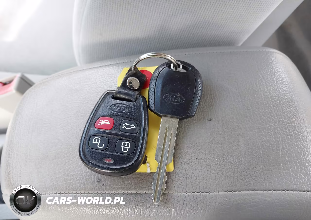2005 Kia Spectra Ex-Lx-Sx VIN:KNAFE121955105649 - 11