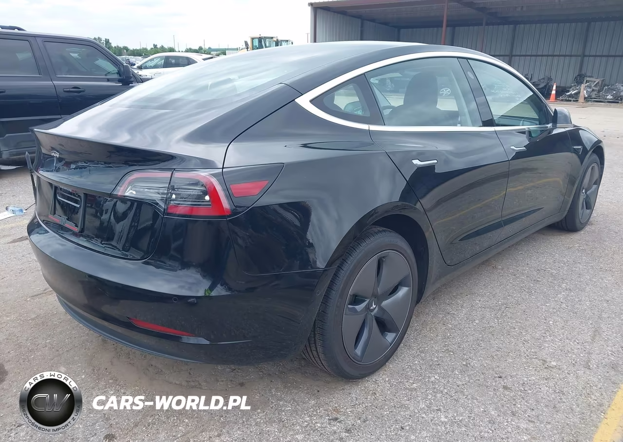 2018 Tesla Model 3 Long Range-Mid Range VIN:5YJ3E1EA6JF057148 - 4