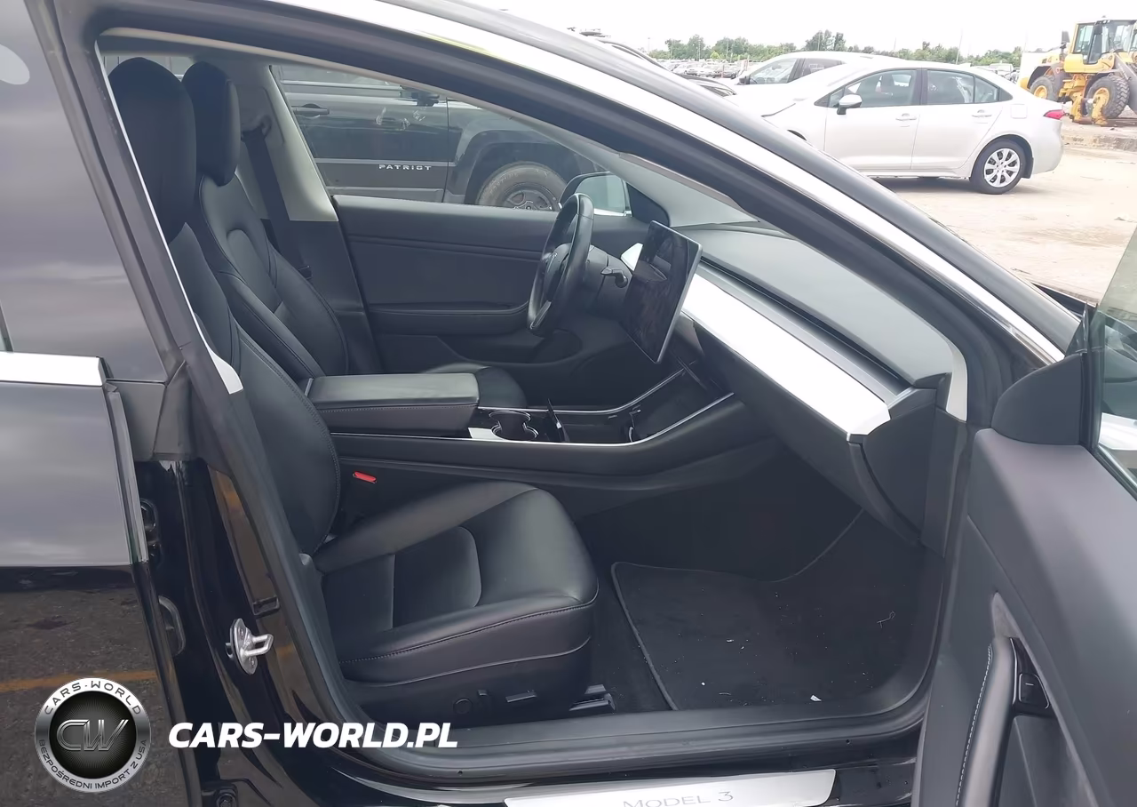 2018 Tesla Model 3 Long Range-Mid Range VIN:5YJ3E1EA6JF057148 - 5