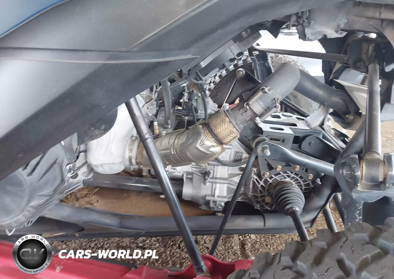 2025 Can-Am Maverick R Max X Rs VIN:3JB8NAU47SE002994 - 9