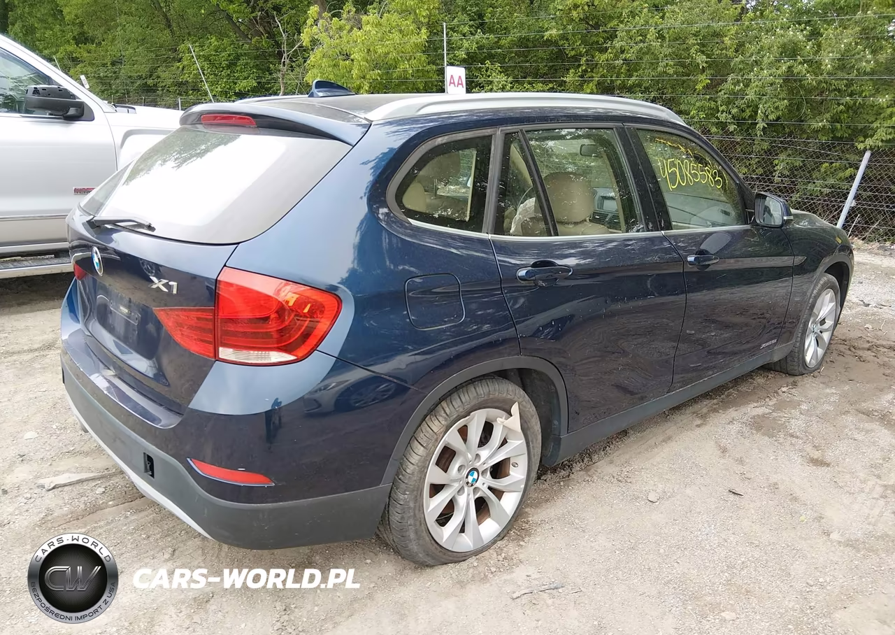 2013 BMW X1 xDrive28I VIN:WBAVL1C56DVR90104 - 4