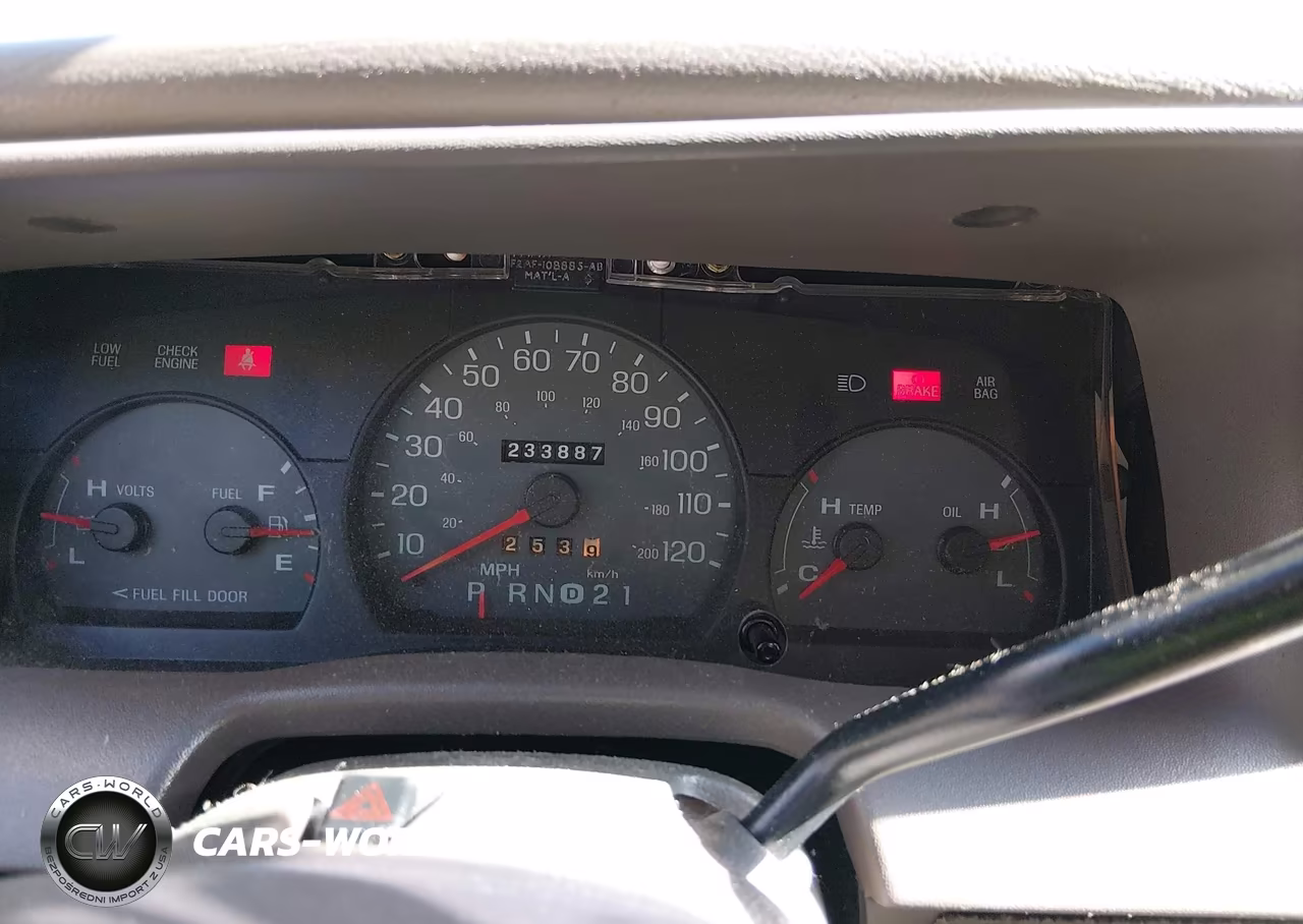 2003 Mercury Grand Marquis Ls VIN:2MEFM75W03X675498 - 7