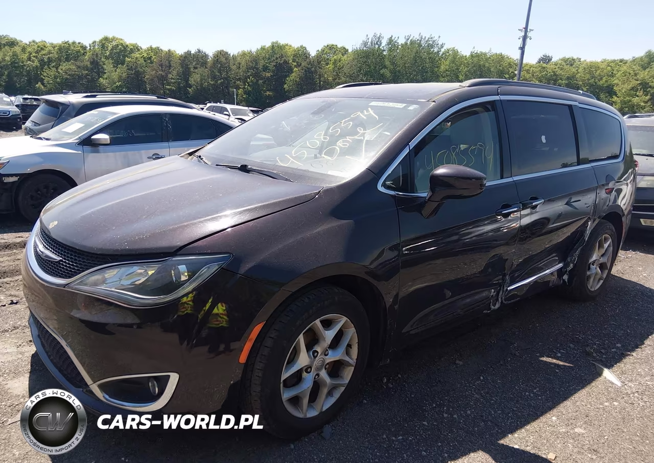 2017 Chrysler Pacifica Touring-L VIN:2C4RC1BG4HR593412 - 2