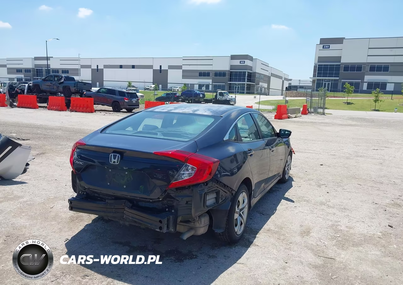 2018 Honda Civic Lx VIN:2HGFC2F55JH593174 - 4