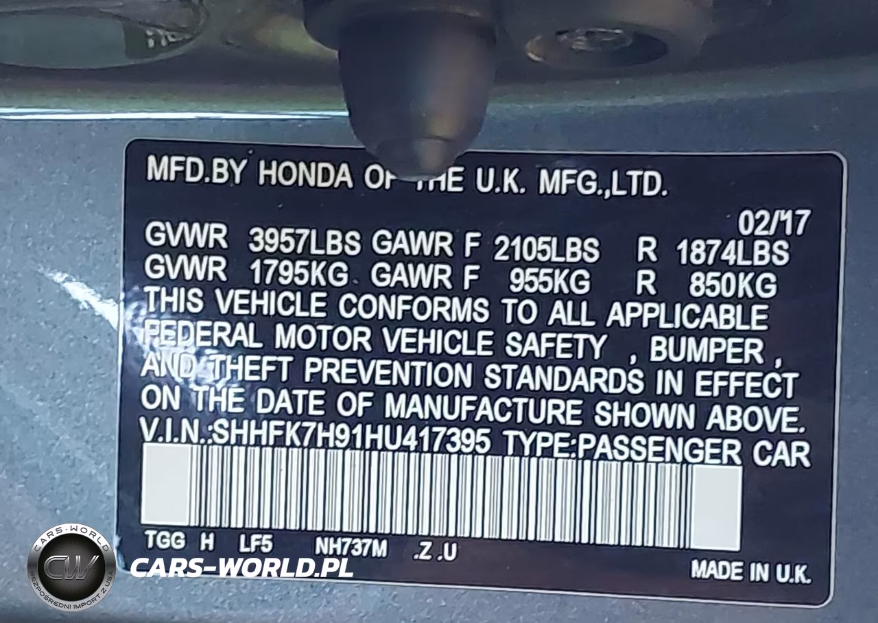 2017 Honda Civic Sport Touring VIN:SHHFK7H91HU417395 - 9