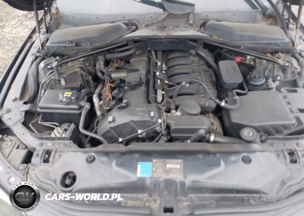 2007 BMW 530Xi VIN:WBANF73597CU22830 - 10