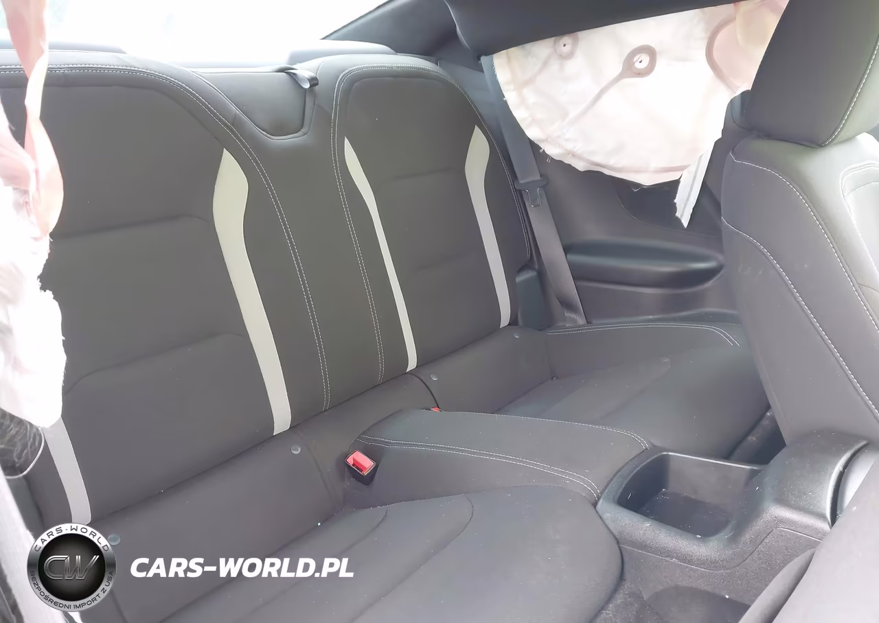 2021 Chevrolet Camaro Rwd Lt1 VIN:1G1FF1R76M0130698 - 8
