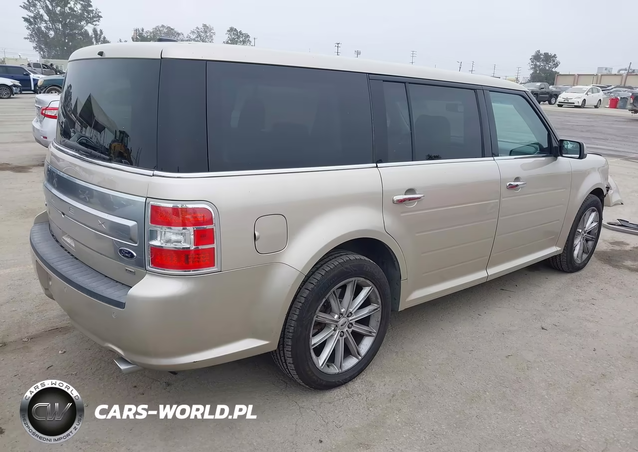 2018 Ford Flex Limited VIN:2FMHK6D83JBA08430 - 4