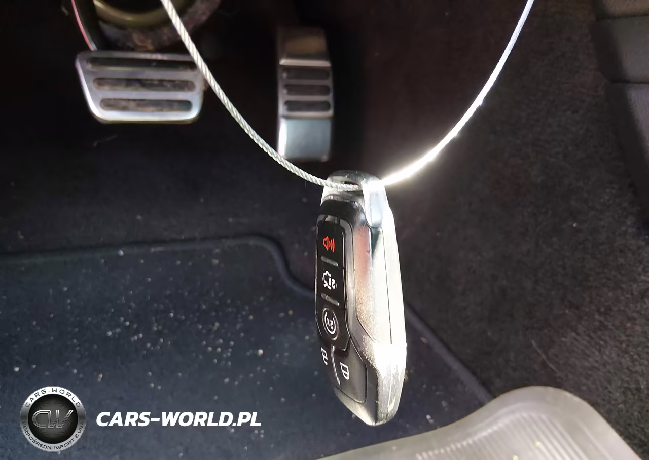 2015 Ford Mustang Ecoboost VIN:1FA6P8THXF5301513 - 11