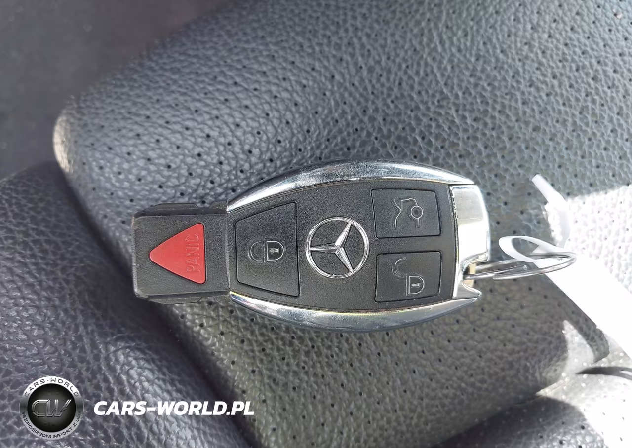 2017 Mercedes-Benz C 300 VIN:55SWF4JB1HU186885 - 11