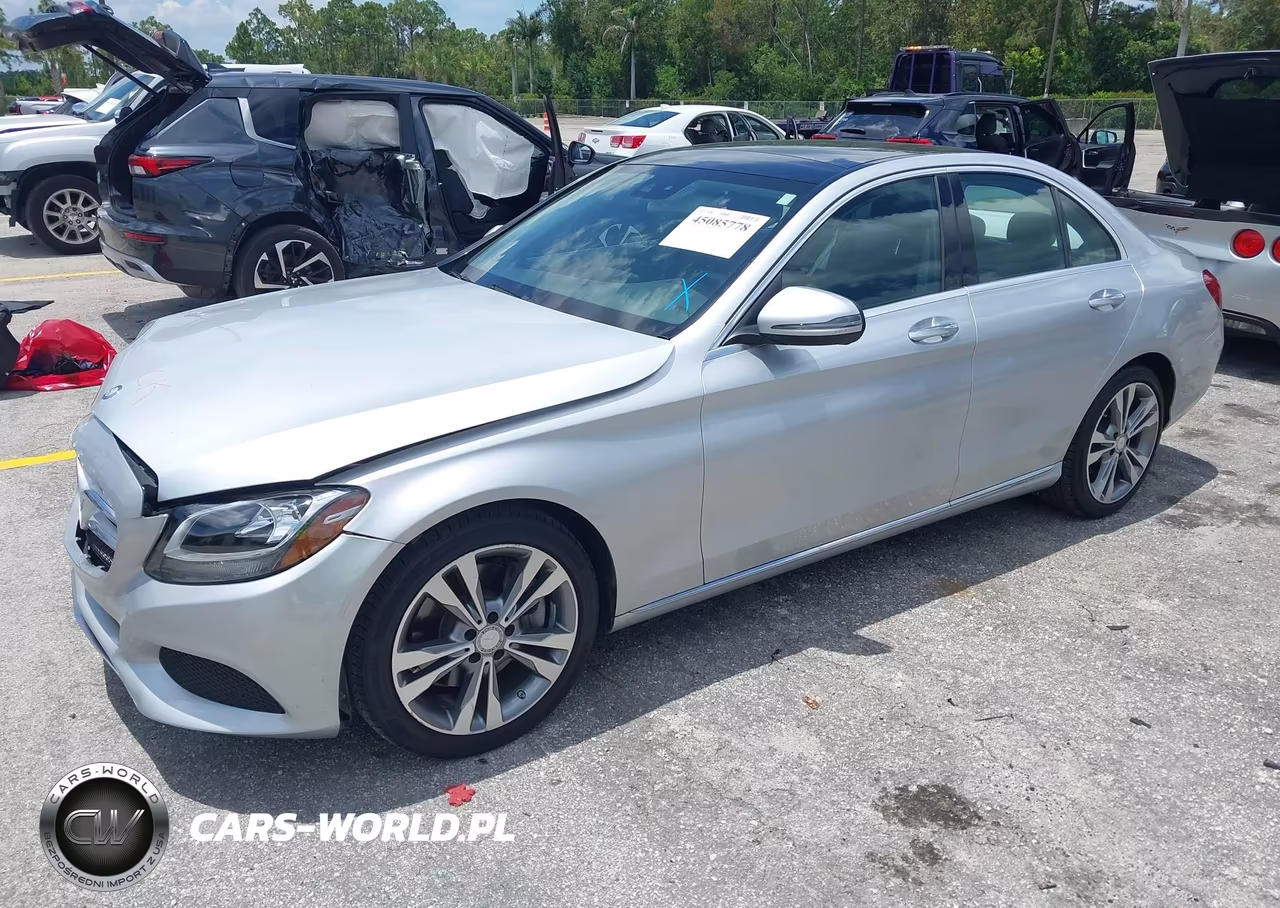 2017 Mercedes-Benz C 300 VIN:55SWF4JB1HU186885 - 2