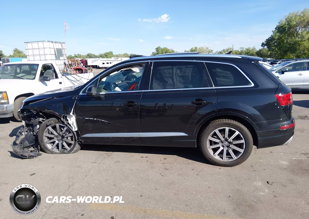 2018 Audi Q7 3.0T Premium VIN:WA1LAAF72JD018007 - 14