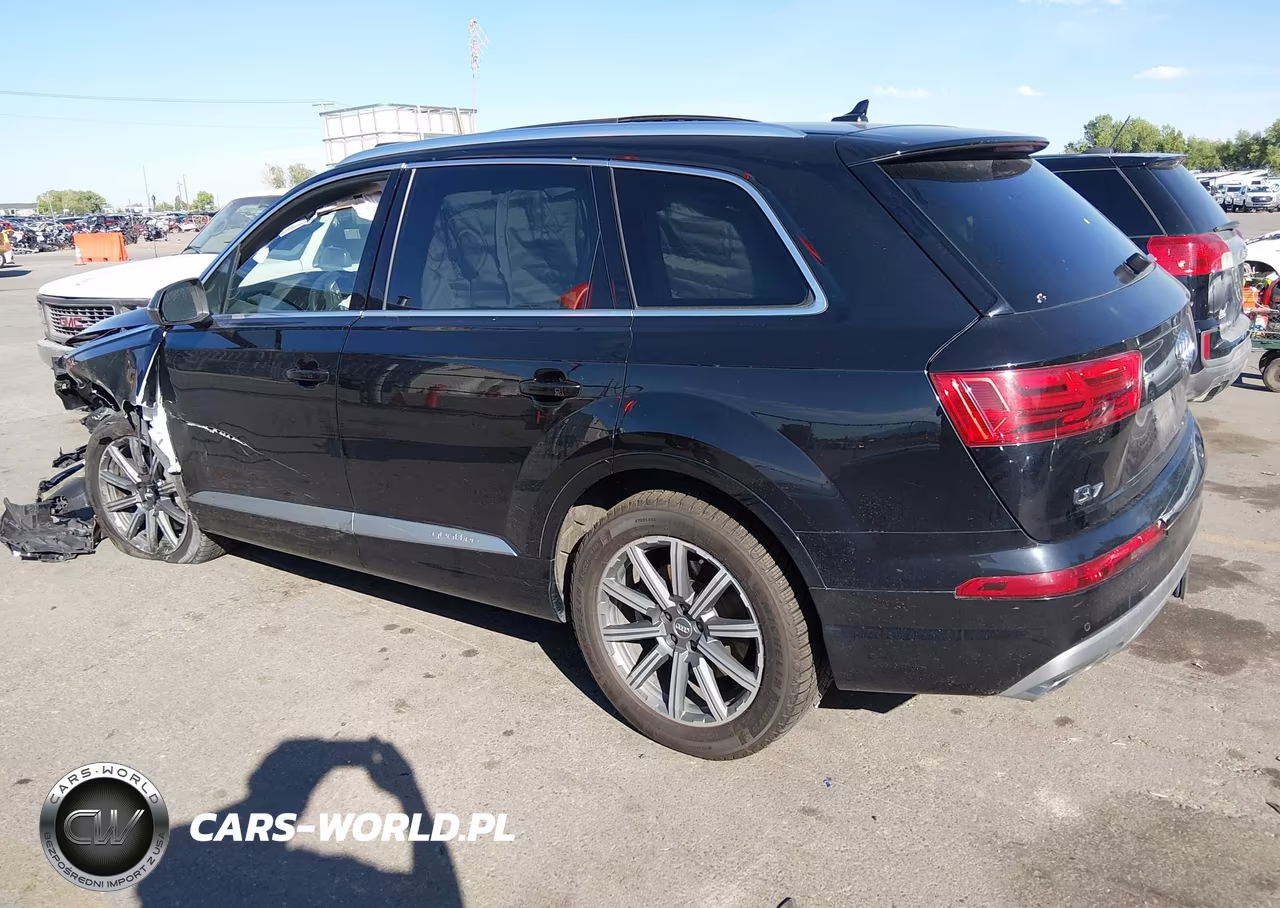 2018 Audi Q7 3.0T Premium VIN:WA1LAAF72JD018007 - 3